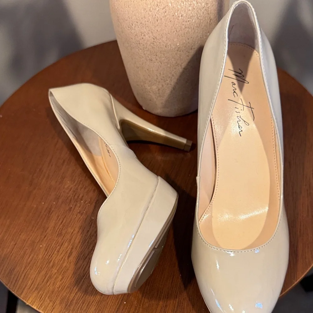 Marc Fisher Beige Women's Heels - Picture 2 of 6